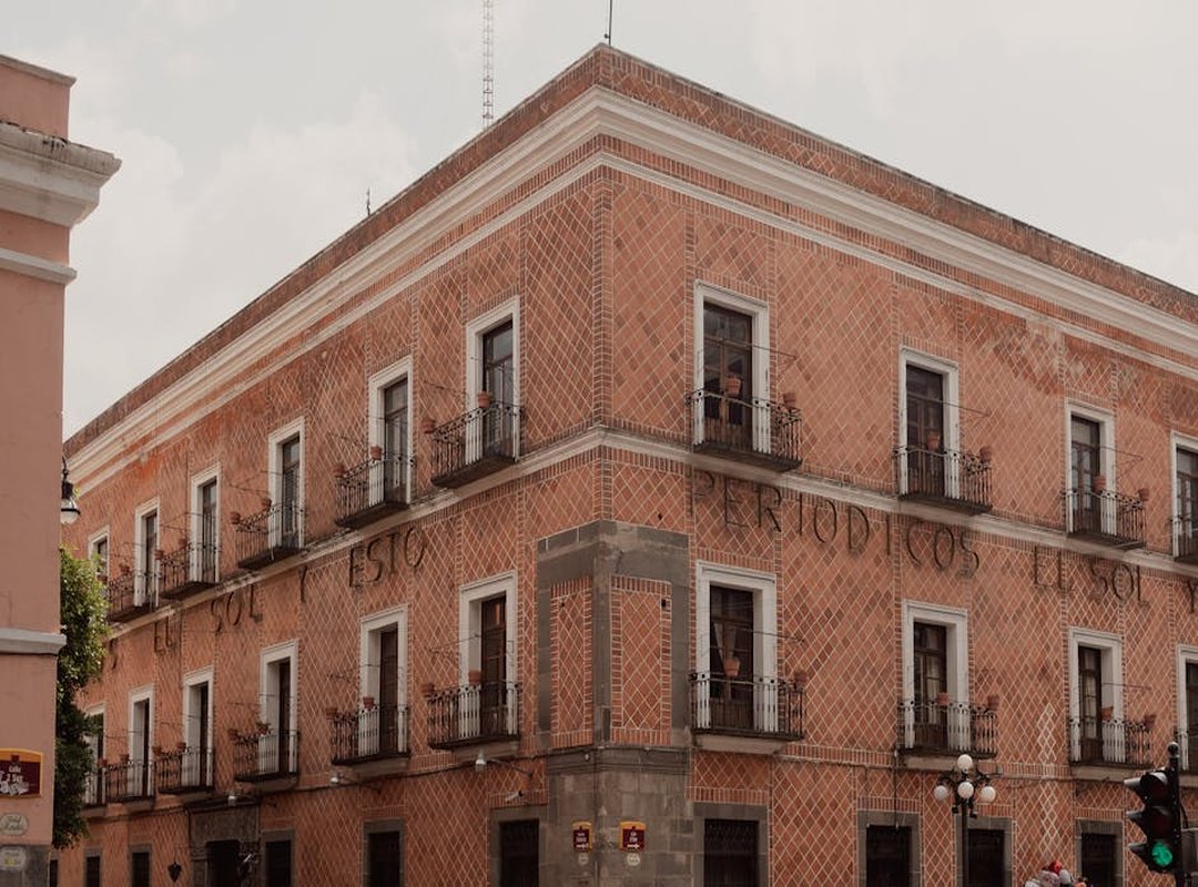 Imágenes De Parejas Enamoradas Atrevidas El Arte de la Pose: Cómo Lograr Fotos Espontáneas y Llenas de Vida